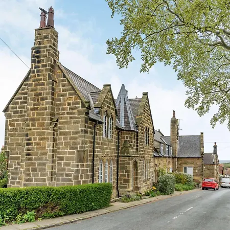 3 Bed In Fylingthorpe 85927 Fylingdales