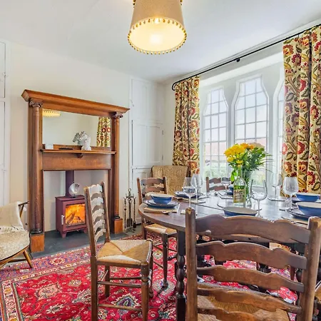 3 Bed In Fylingthorpe 85927 Holiday home Fylingdales