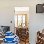 3 Bed In Whitby Oc-85927 Holiday home Fylingdales