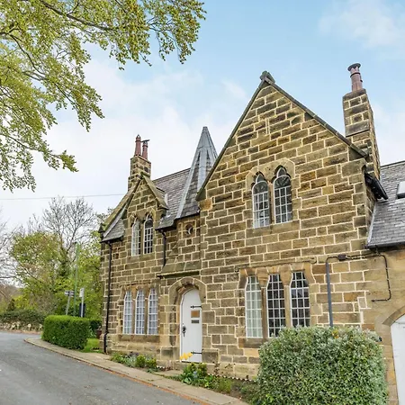 Дом отдыха 3 Bed In Fylingthorpe 85927