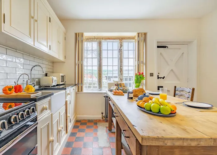 3 Bed In Fylingthorpe 85927 * Fylingdales